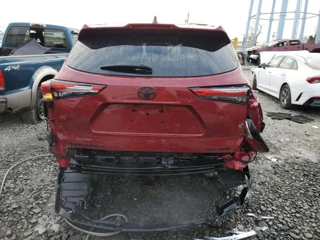 5TDGZRBH6MS528835 2021 2021 Toyota Highlander- Xle 6