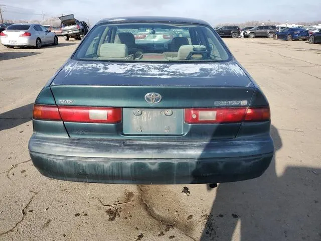 JT2BG22K7W0256068 1998 1998 Toyota Camry- CE 6