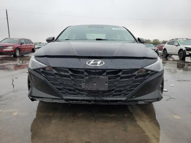 KMHLM4AGXMU091745 2021 2021 Hyundai Elantra- Sel 5