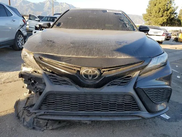 4T1G11AK2MU553065 2021 2021 Toyota Camry- SE 5