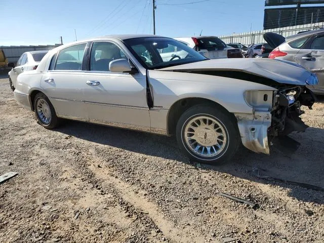 1LNHM83W4YY934290 2000 2000 Lincoln Town Car- Cartier 4