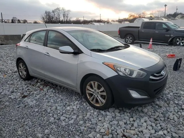 KMHD35LH4EU164631 2014 2014 Hyundai Elantra 4