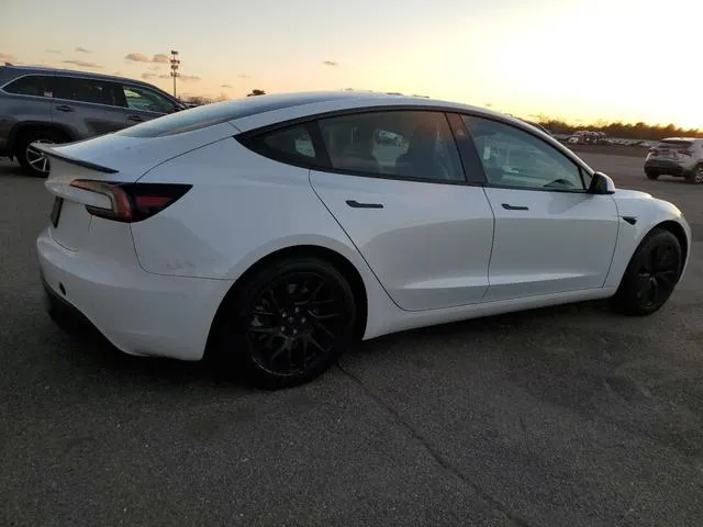 5YJ3E1EA7RF739872 2024 2024 Tesla MODEL 3 3