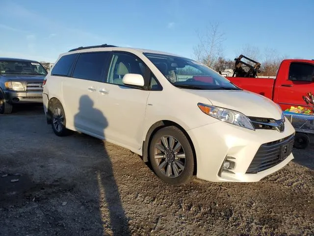 5TDDZ3DC8LS244347 2020 2020 Toyota Sienna- Xle 4