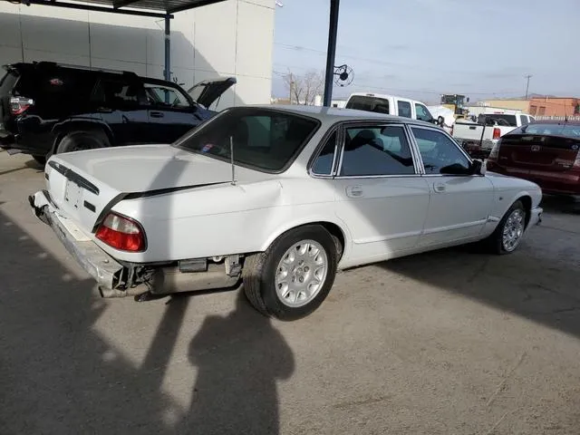 SAJDA14C2YLF16237 2000 2000 Jaguar XJ8 3