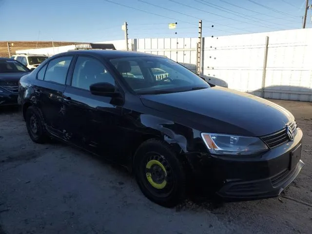 3VW2K7AJ9EM320843 2014 2014 Volkswagen Jetta- Base 4