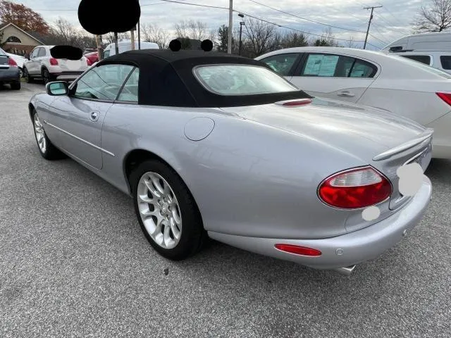 SAJDA42B71PA15810 2001 2001 Jaguar XKR 3