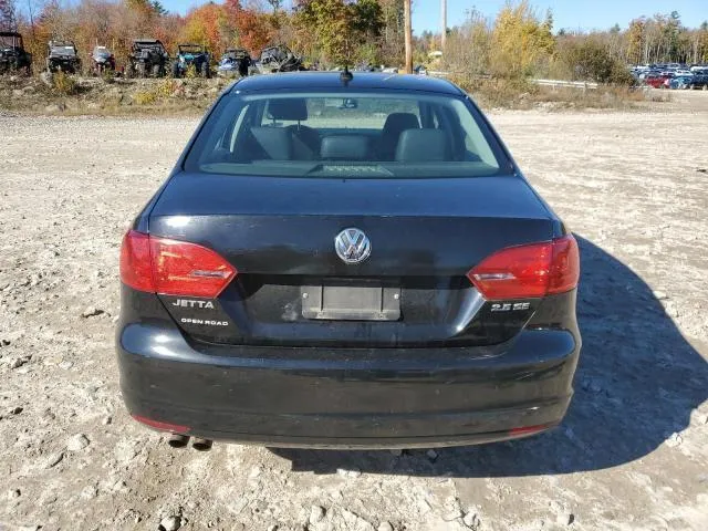 3VWDZ7AJ4BM331376 2011 2011 Volkswagen Jetta- SE 6