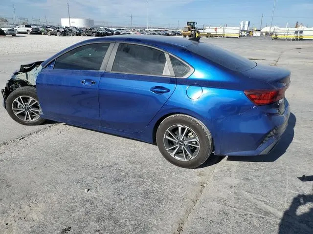 3KPF24AD8PE568835 2023 2023 KIA Forte- LX 2