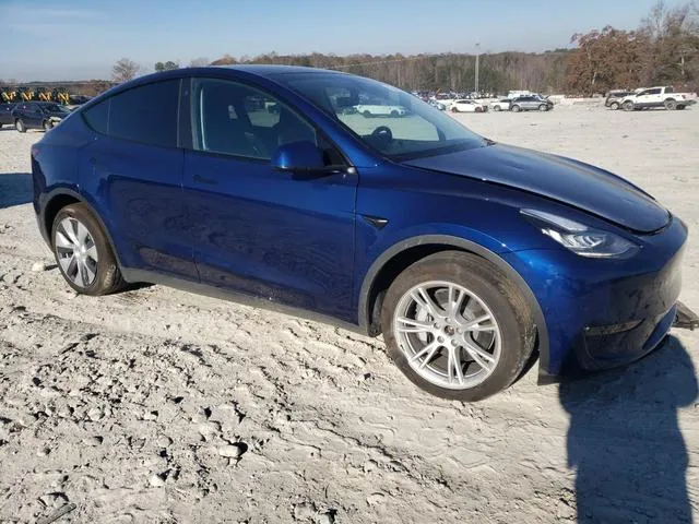 7SAYGDEE4NA005043 2022 2022 Tesla MODEL Y 4