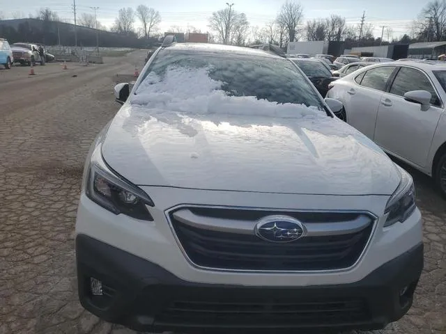 4S4BTACC7N3117801 2022 2022 Subaru Outback- Premium 5