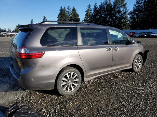 5TDDZ3DC4LS232258 2020 2020 Toyota Sienna- Xle 3