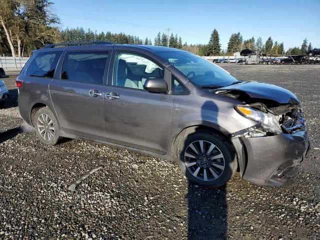 5TDDZ3DC4LS232258 2020 2020 Toyota Sienna- Xle 4