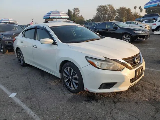 1N4AL3AP0HC181979 2017 2017 Nissan Altima- 2-5 4