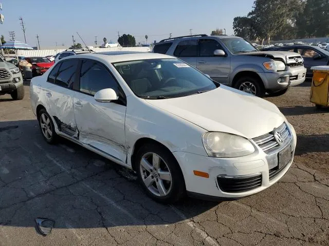 3VWJM71K78M013898 2008 2008 Volkswagen Jetta- S 4