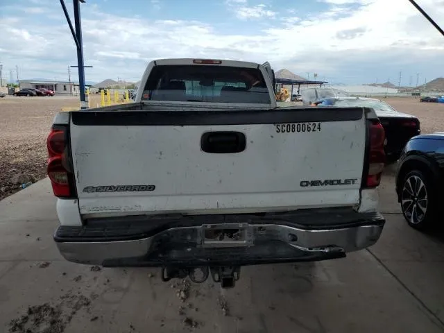 1GCHC29U05E328573 2005 2005 Chevrolet Silverado- C2500 Heav 6