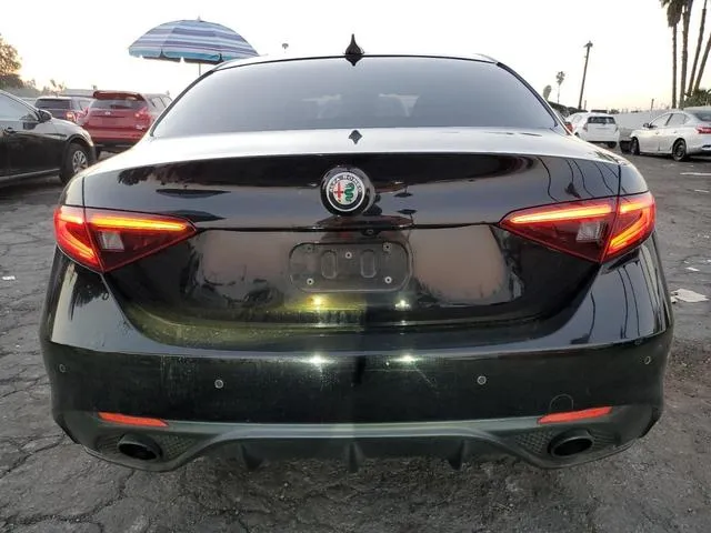 ZARFAMBN3K7621238 2019 2019 Alfa Romeo Giulia- TI 6