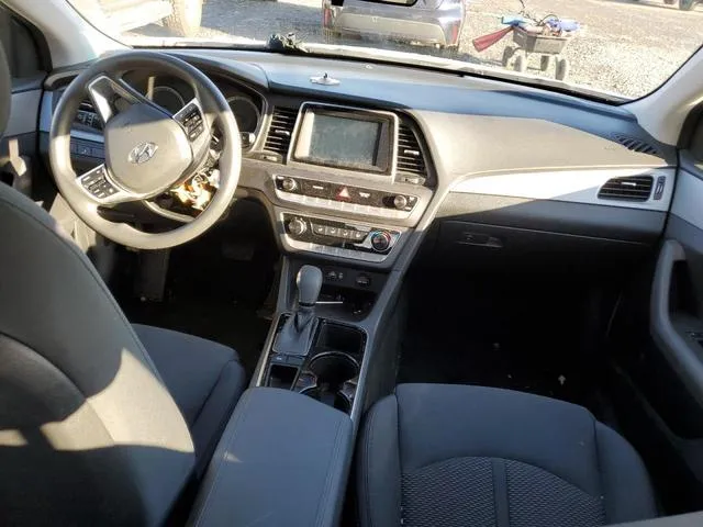 5NPE24AF0KH755228 2019 2019 Hyundai Sonata- SE 8