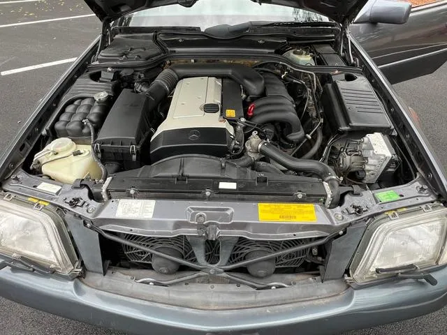 WDBFA63E5SF111028 1995 1995 Mercedes-Benz SL-Class- 320 7