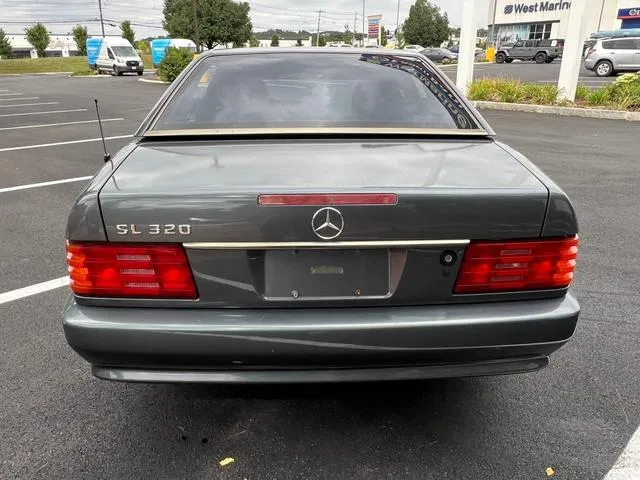 WDBFA63E5SF111028 1995 1995 Mercedes-Benz SL-Class- 320 9