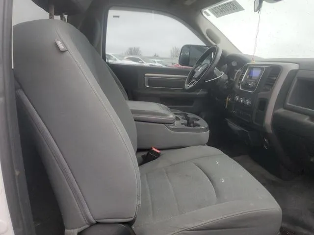 3C6JR6DT2DG546924 2013 2013 RAM 1500- ST 10