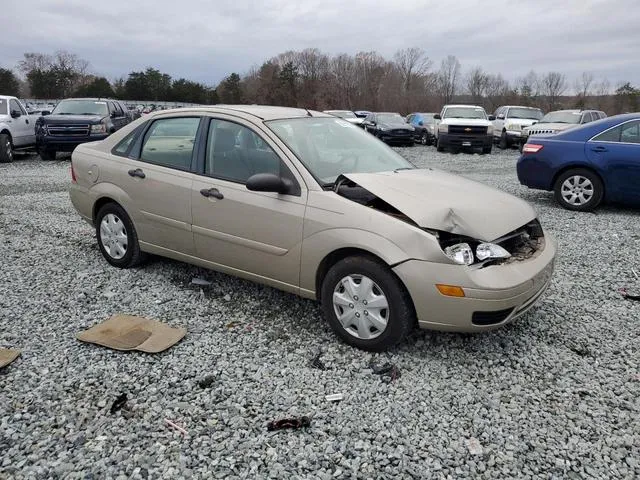 1FAFP34NX7W213077 2007 2007 Ford Focus- ZX4 4