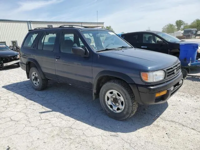 JN8AR05Y2VW184066 1997 1997 Nissan Pathfinder- LE 4