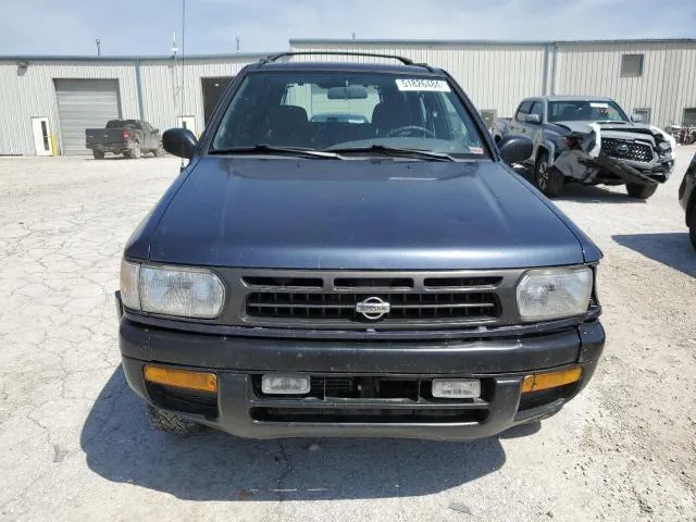 JN8AR05Y2VW184066 1997 1997 Nissan Pathfinder- LE 5