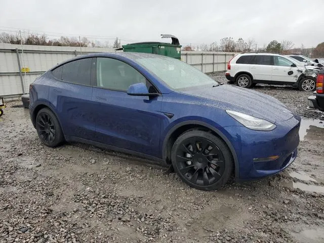 5YJYGAEE4MF125857 2021 2021 Tesla MODEL Y 4