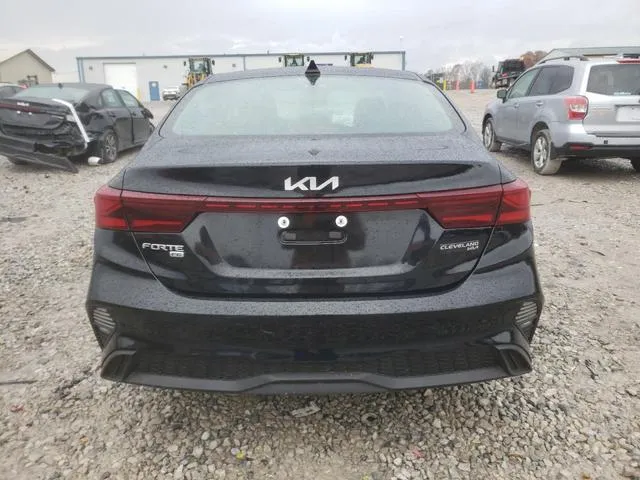 3KPF24AD6RE828037 2024 2024 KIA Forte- LX 6