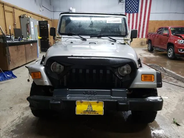 1J4FA29PXYP714587 2000 2000 Jeep Wrangler- SE 5