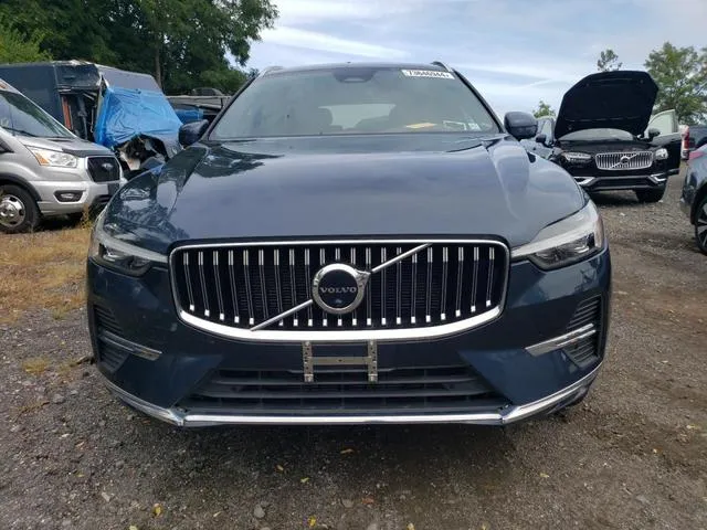 YV4062RL3N1951394 2022 2022 Volvo XC60- B6 Inscription 5