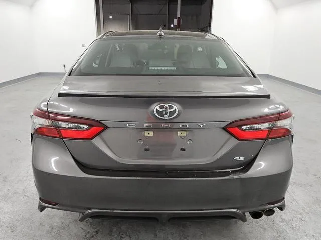 4T1G11AK8NU670313 2022 2022 Toyota Camry- SE 6