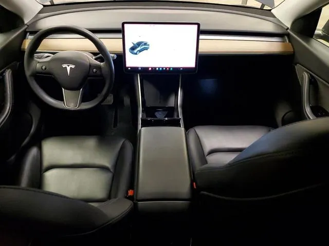 5YJYGDEE0MF104666 2021 2021 Tesla MODEL Y 8