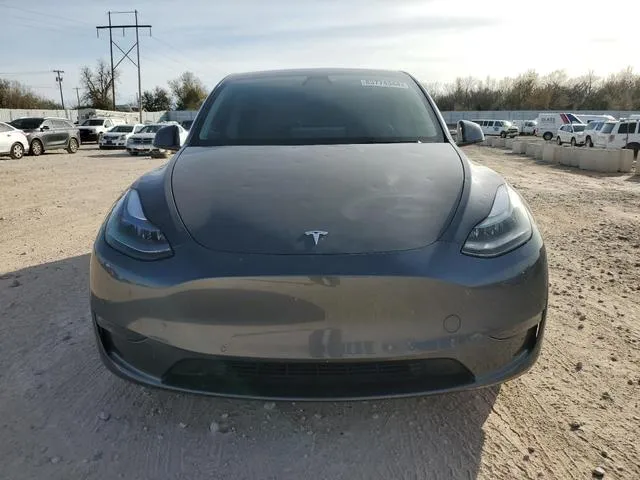 7SAYGDEF5NF399728 2022 2022 Tesla MODEL Y 5