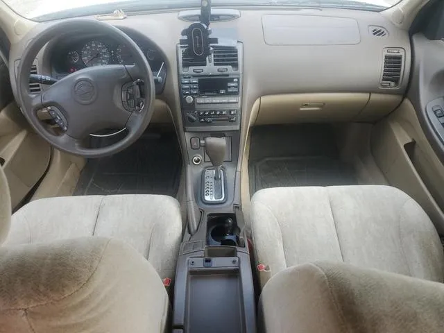 JN1CA31D31T609972 2001 2001 Nissan Maxima- Gxe 8