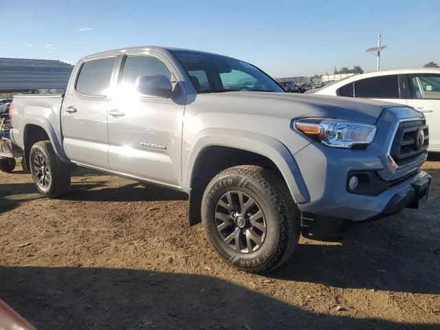 5TFCZ5AN5MX255458 2021 2021 Toyota Tacoma- Double Cab 4