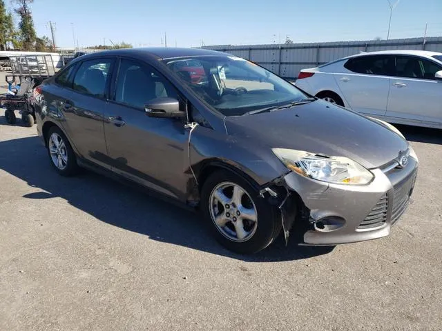 1FADP3F21DL265303 2013 2013 Ford Focus- SE 4