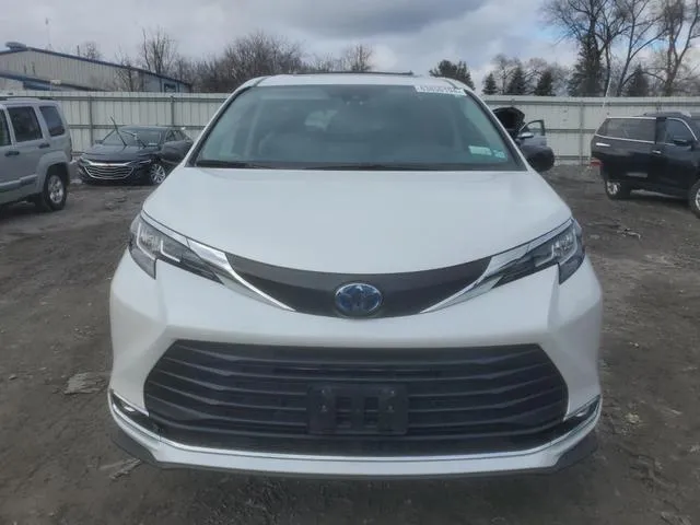 5TDYRKEC2NS135069 2022 2022 Toyota Sienna- Xle 5