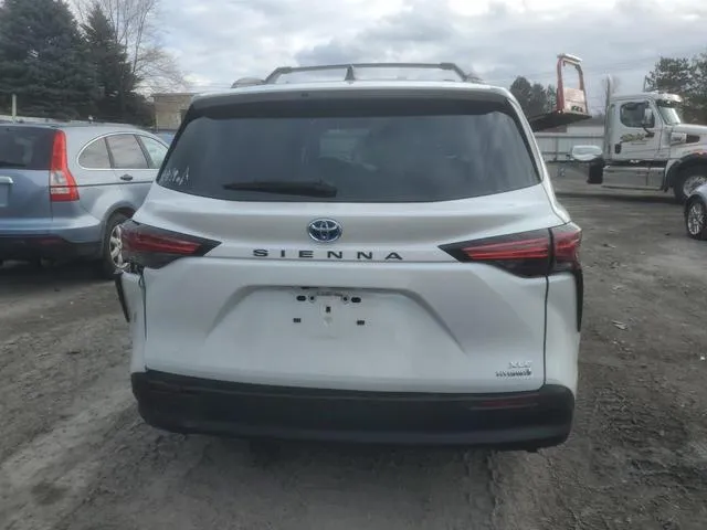 5TDYRKEC2NS135069 2022 2022 Toyota Sienna- Xle 6