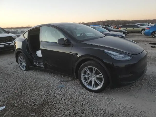 5YJYGDEE1MF295353 2021 2021 Tesla MODEL Y 4