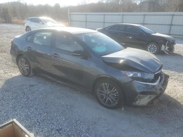 3KPF54AD2RE713748 2024 2024 KIA Forte- Gt Line 4