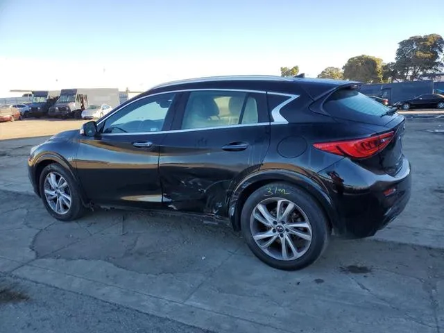 SJKCH5CP0JA041801 2018 2018 Infiniti QX30- Base 2