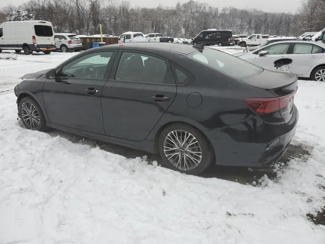 3KPF54AD8NE495468 2022 2022 KIA Forte- Gt Line 2