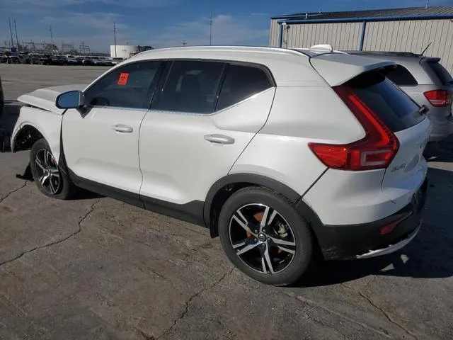 YV4L12UE0P2042286 2023 2023 Volvo XC40- Plus 2