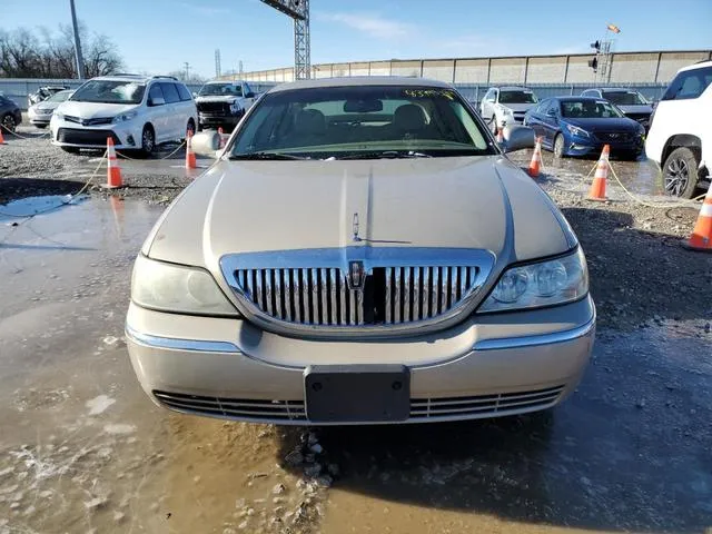 1LNHM81W26Y621609 2006 2006 Lincoln Town Car- Signature 5