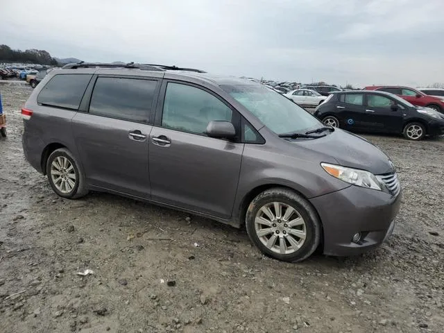 5TDDK3DC9CS034800 2012 2012 Toyota Sienna- Xle 4