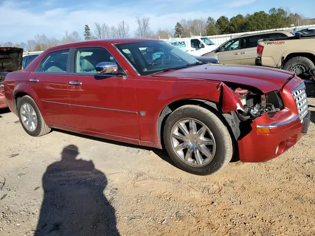 2C3KA63H97H828472 2007 2007 Chrysler 300C 4