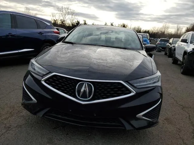 19UDE2F39KA013702 2019 2019 Acura ILX 5