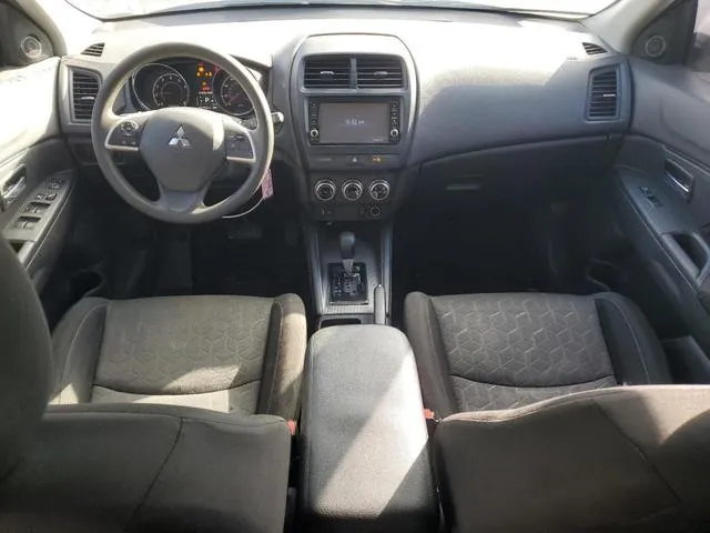 JA4APUAU8MU003956 2021 2021 Mitsubishi Outlander- ES 8